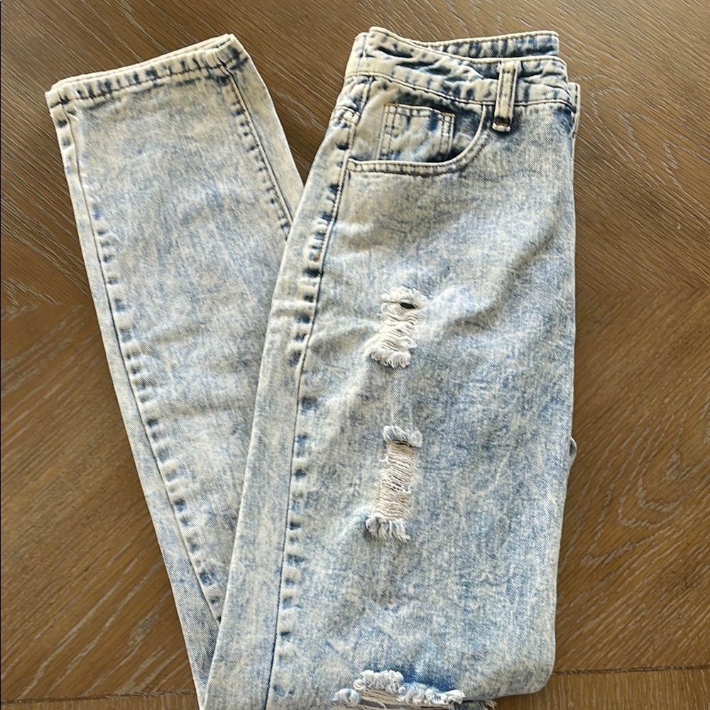 SHEIN Acid Wash Distressed Jeans